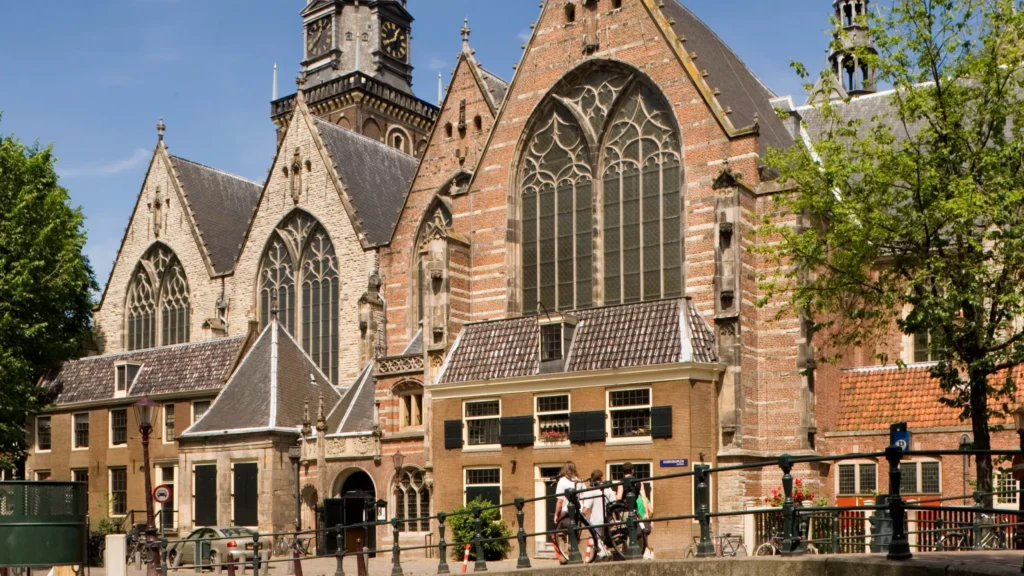 Oude Kerk en Amsterdam