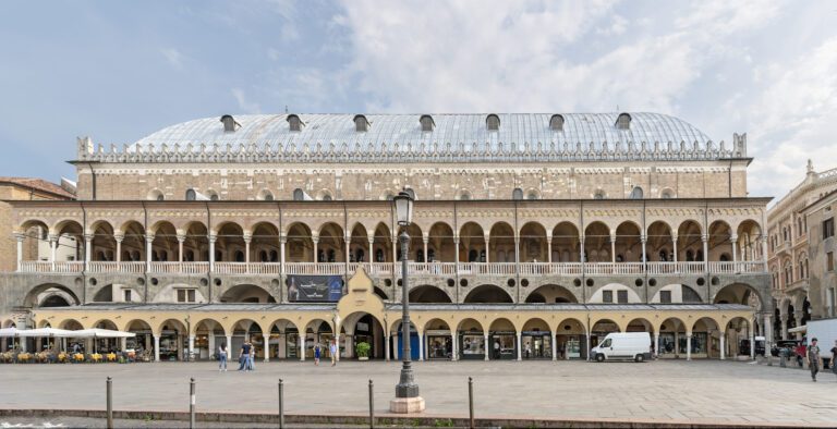 Palazzo della Ragione Palacio de la Razon